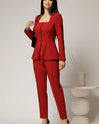 Pantaloni DY Fashion bordo cu pliu din talie si buzunare