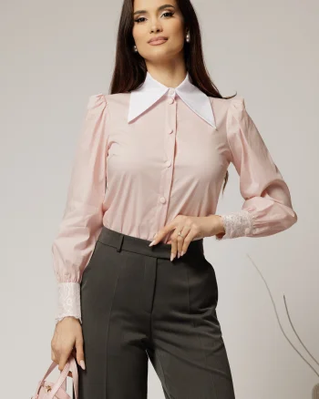Camasa roz din poplin cu guler ascutit si mansete cu dantela