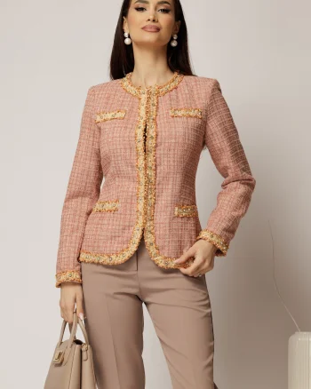 Jacheta DY Fashion din tweed roz somon cu pasmanterie in contrast
