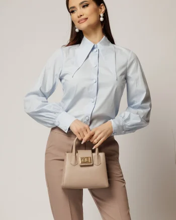 Camasa bleu din poplin cu croi cambrat si guler ascutit