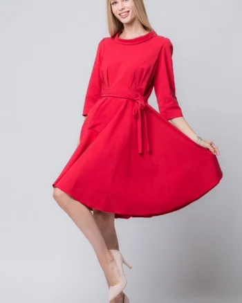 Rochie rosie, eleganta - casual, taiata in talie, clos