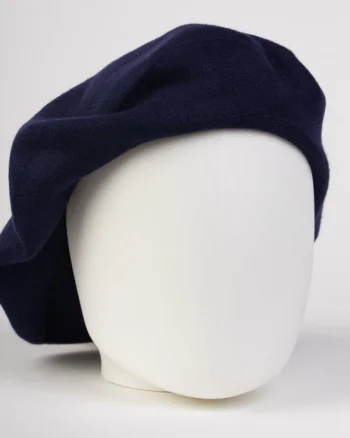Bereta bleumarin clasica, chic, din bumbac si lana
