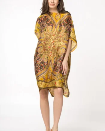 Rochie de plaja tip poncho din matase cu motive orientale pe fond galben auriu