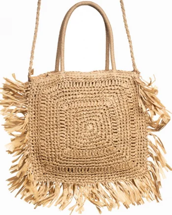 Geanta crossbody patrata mare, impletita cu franjuri mari decorative, bej inchis