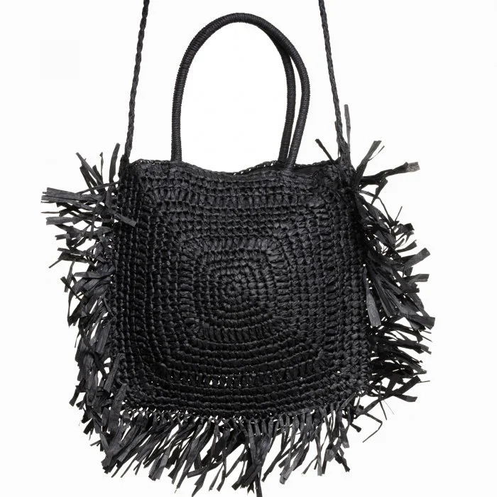 Geanta crossbody patrata mare, impletita cu franjuri mari decorative, neagra