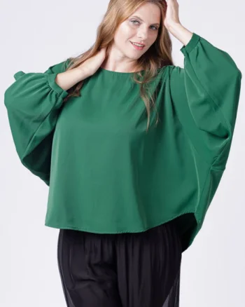 Bluza verde larga cu maneci fluture