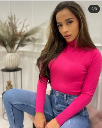 Helanca pulover cu guler inalt si nasturei pe maneca, cu cashmere, fucsia