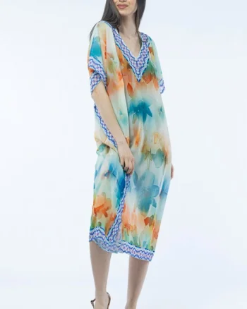 Rochie lunga de plaja tip poncho cu motive florale acuarela