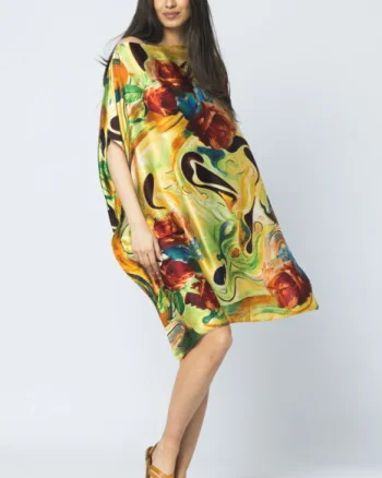 Rochie de plaja tip poncho din matase cu trandafiri pe fond galben
