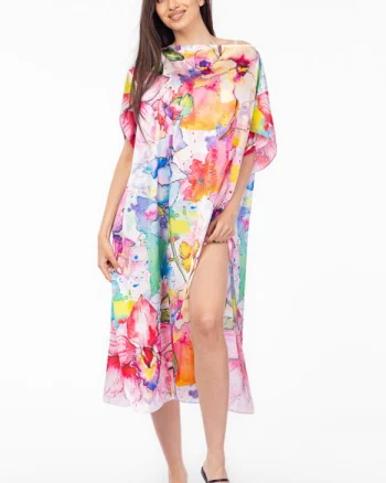 Rochie de plaja lunga tip poncho din matase cu motiv floral pastelat