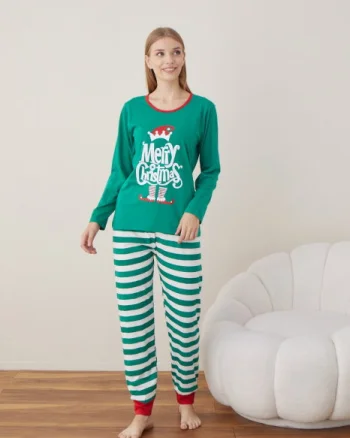 Pijama de Craciun din bumbac, doua piese cu Merry Christmas