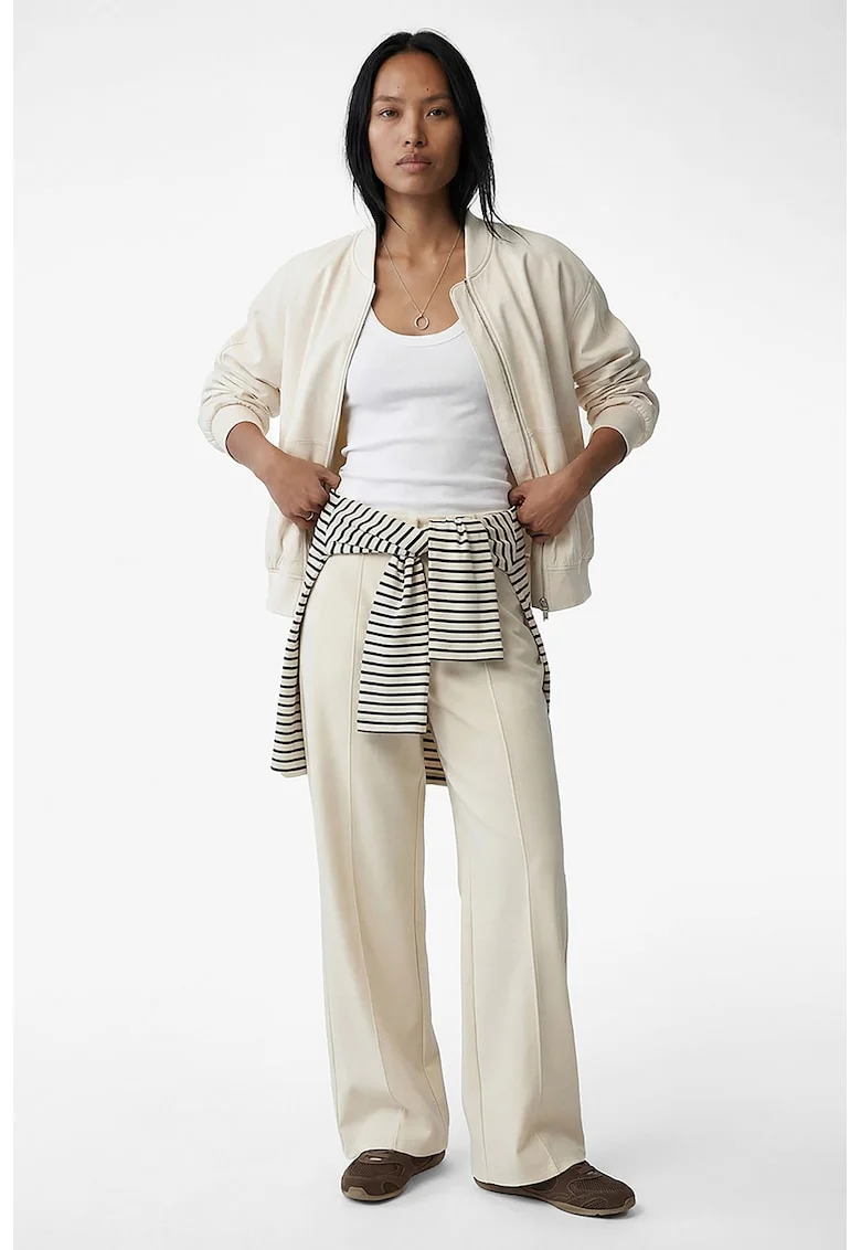 Pantaloni de trening cu talie inalta, croiala ampla si cusaturi decorative, Crem