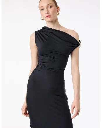 Rochie cambrata cu decolteu pe un umar, Negru