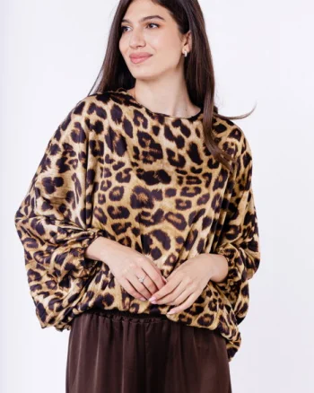 Camasa plisata din satin, cu maneci fluture si imprimeu animal print