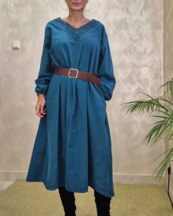 Rochie midi din catifea reiata de bumbac cu dantela si curea, turcoaz