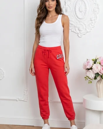 Pantaloni sport cu logo brodat GAP