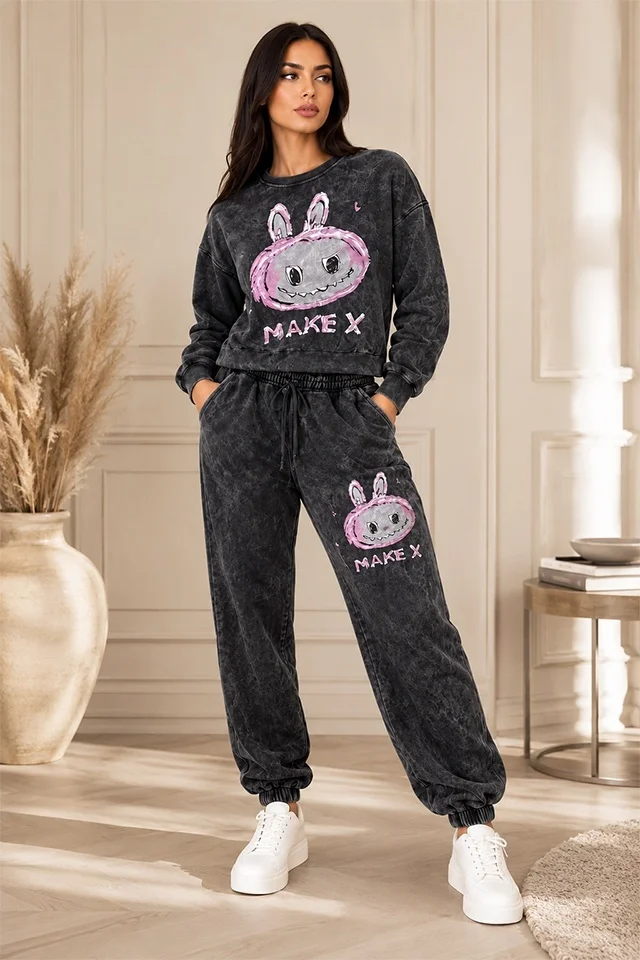 Compleu sport Bubelle, cu imprimeu grafic si pantaloni jogger, Negru