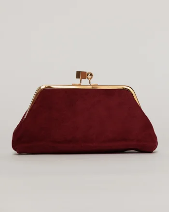 Clutch plic burgundy catifelat cu inchidere metalica aurie