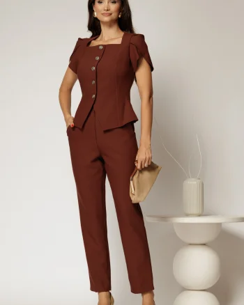 Compleu DY Fashion caramiziu format din sacou cu nasturi si pantaloni