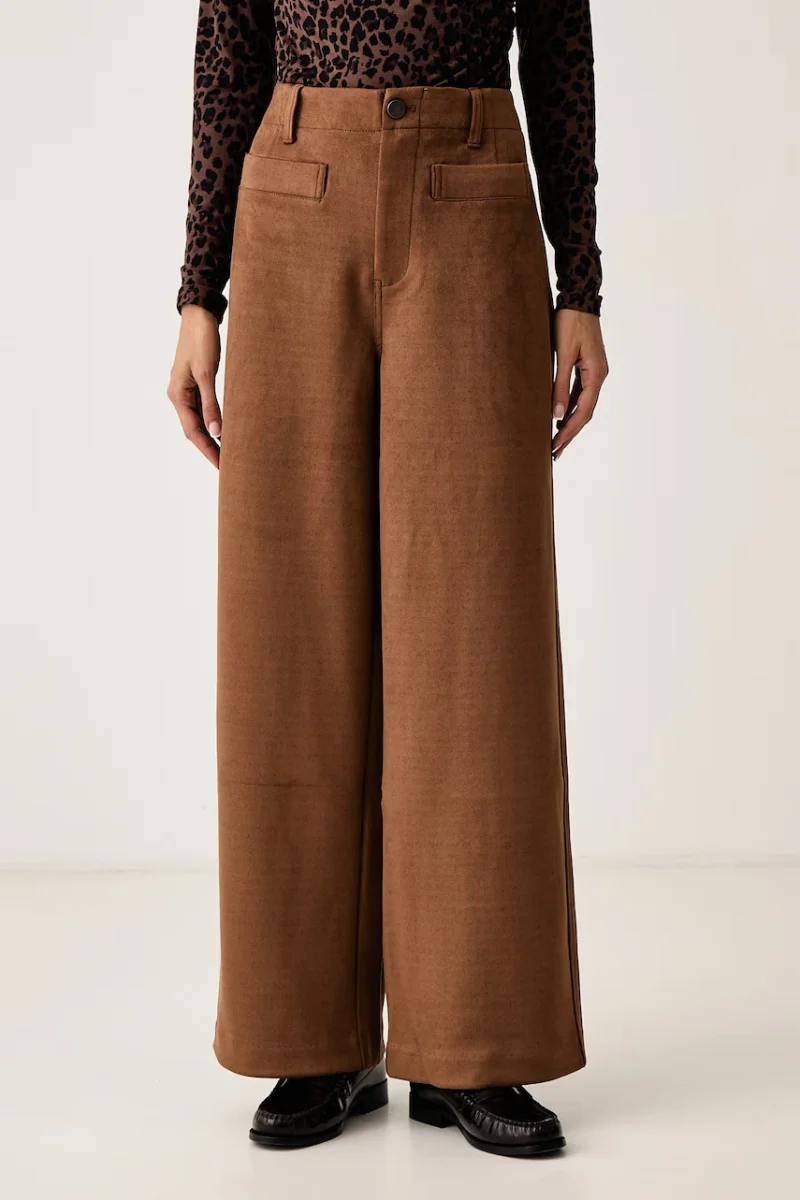 DKNY  pantaloni pentru femei