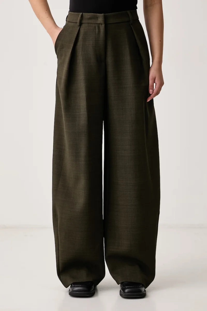 Kaos  pantaloni wide leg pentru femei