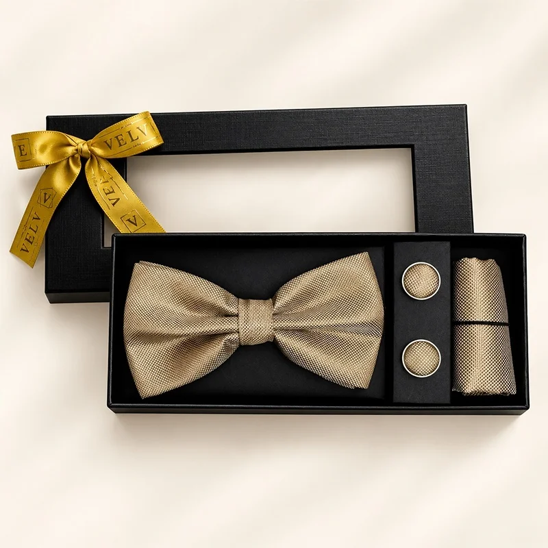 Set 3 piese Elegant pentru barbati, papion, batista si butoni, Bej