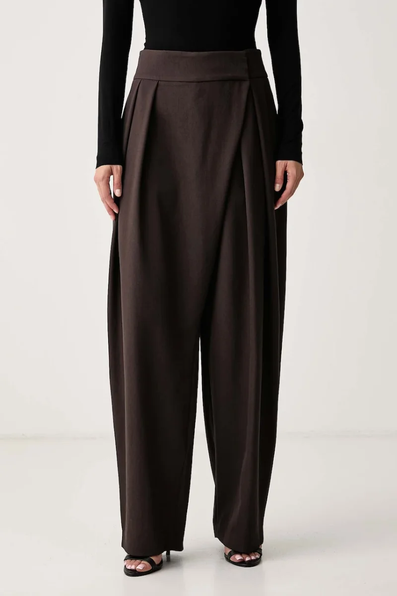 La Mania  pantaloni de costum pentru femei din lână MAVION