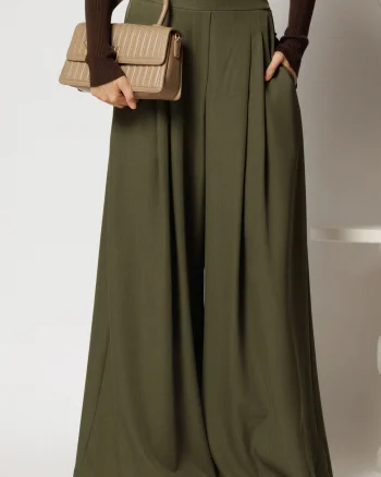 Pantaloni kaki cu croi larg si elastic pe talie
