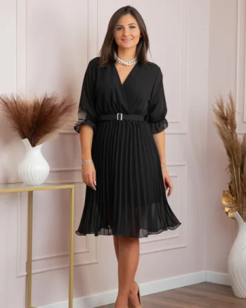 Rochie Christie neagra din voal cu fusta plisata si curea