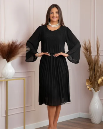 Rochie eleganta Arya neagra plisata cu maneci lungi