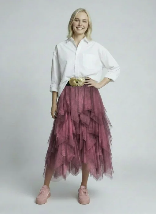 Fusta din tulle, in straturi inegale, lunga, bordo