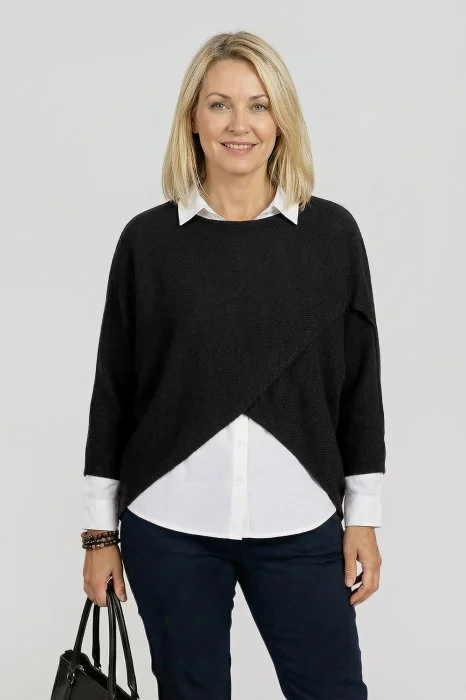 Pulover tip poncho petrecut asimetric, negru
