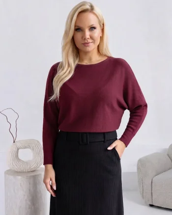 Pulover din tricot cu decolteu r...