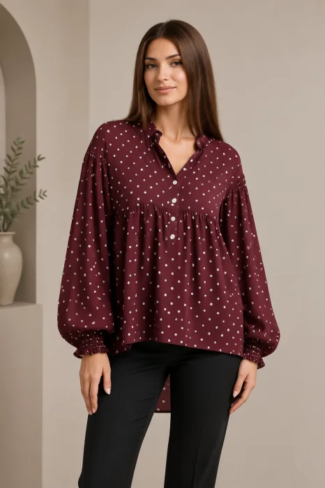 Bluza lejera cu buline albe pe fond bordo din matase cu vascoza