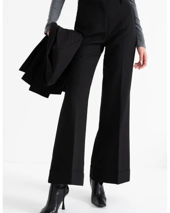 Pantaloni evazati cu talie inalta - Negru