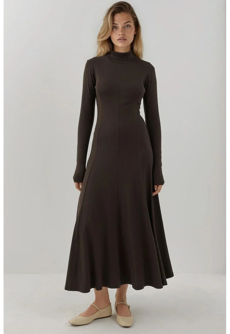 Rochie maxi -  texturata - guler inalt - maro - bumbac