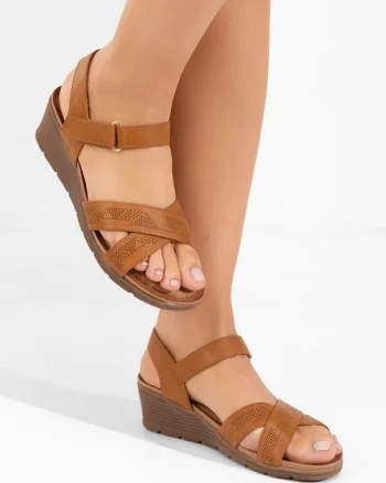 Sandale cu platforma Creolia camel