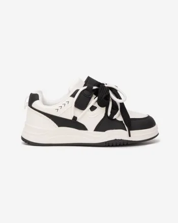 Sneakers fete Alesandra albi