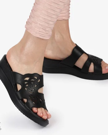 PAPUCI DAMA DIN PIELE NATURALA IMPRIMEU DECORATIV CRL1429 NEGRU