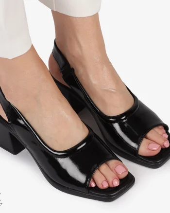 Sandale elegante din piele naturală CU CATARAMA MODEL CLASIC CRL1403 NEGRU