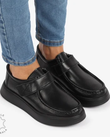 MOCASINI dama din Piele Naturala CU INCHIDERE VELCRO CRL1227 NEGRU