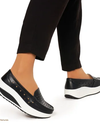 Mocasini Dama Piele Naturala perforati cu talpa groasa CRL0079 NEGRU