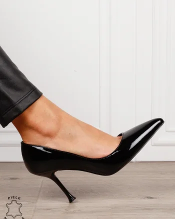 Pantofi dama eleganti din piele naturala Lacuita cu toc subtire clasic CRL1636 NEGRU