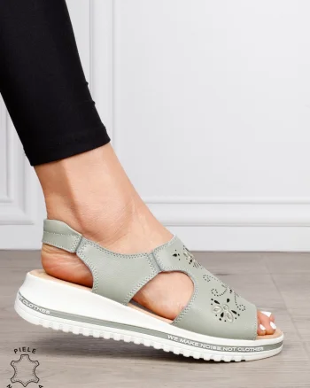 Sandale dama din Piele Naturala cu talpa Inalta CRL0195 BARILA