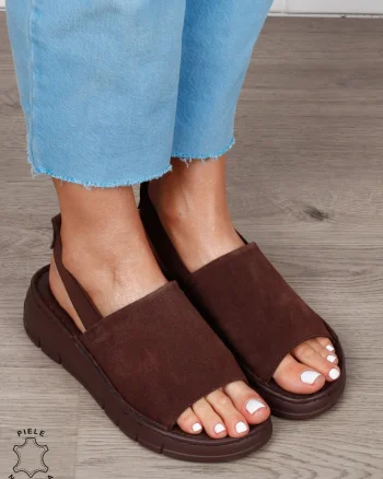 Sandale Damă din Piele Naturală Intoarsa cu Design Modern și Bareta Elastică CRL1805 CAFENIU