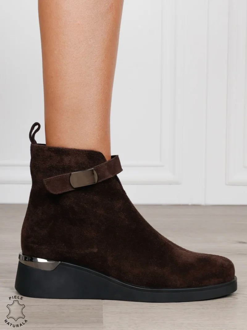 Ghete damă din piele naturală Intoarsa cu toc și design clasic CRL1824 CAFENIU
