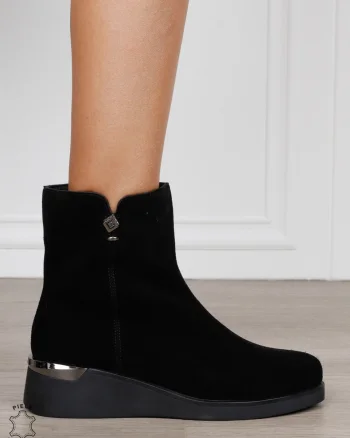Ghete damă din piele naturală Intoarsa cu design minimalist CRL1830 NEGRU