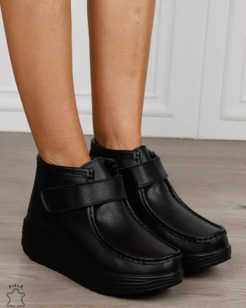 Ghete damă din piele naturală cu închidere velcro CRL1841 NEGRU