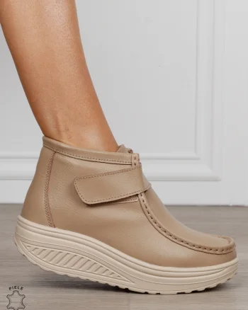 Ghete damă din piele naturală cu închidere velcro CRL1841 KHAKI
