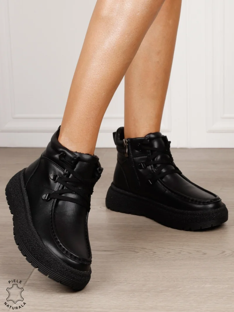 Ghete damă din piele naturală model versatil CRL1848 NEGRU
